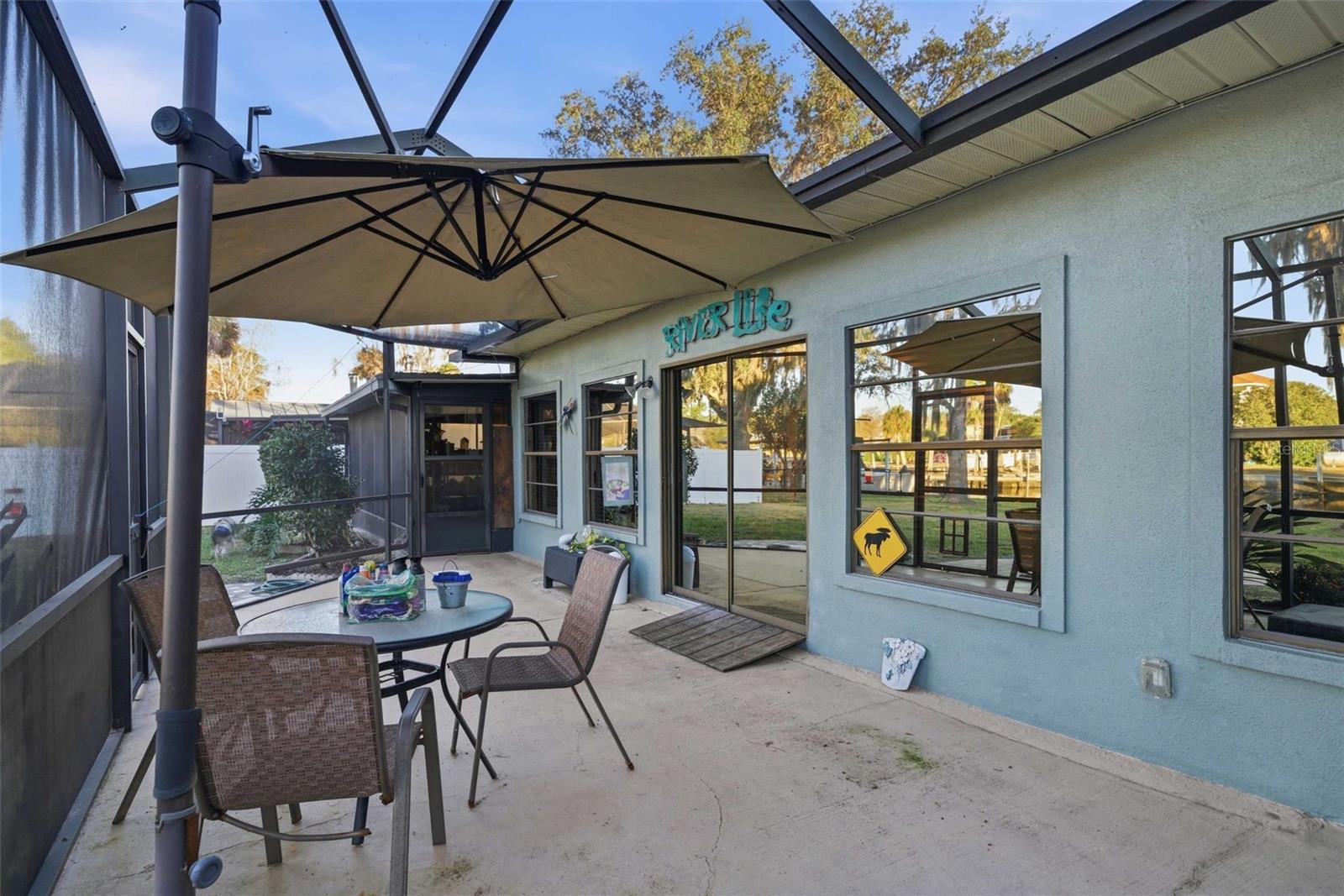 Image 30 of 67 For 2051 17 Street