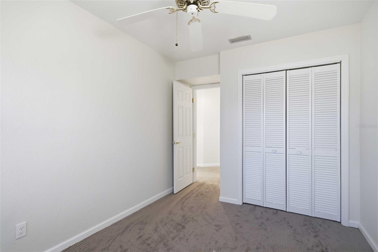 Image 39 of 67 For 2051 17 Street