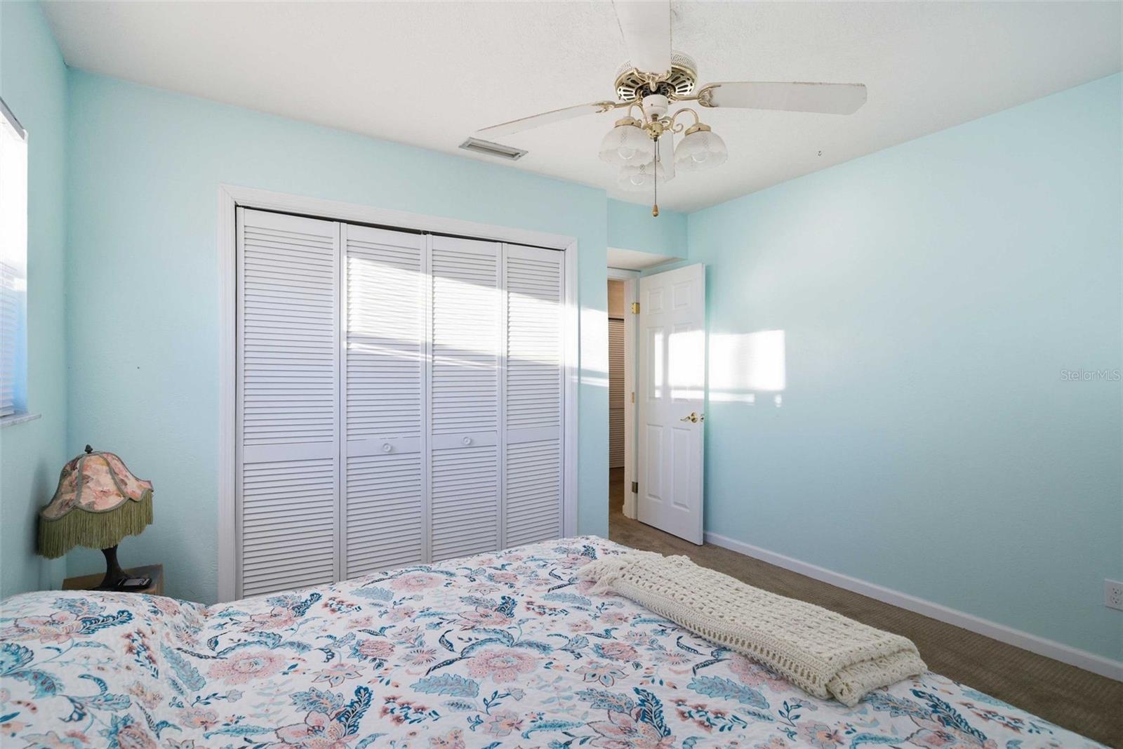 Image 42 of 67 For 2051 17 Street