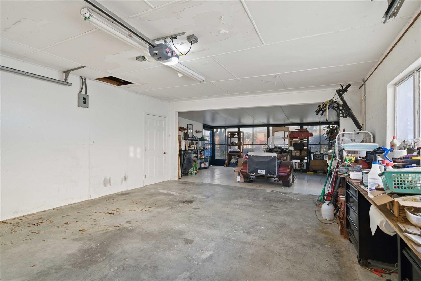 Image 45 of 67 For 2051 17 Street