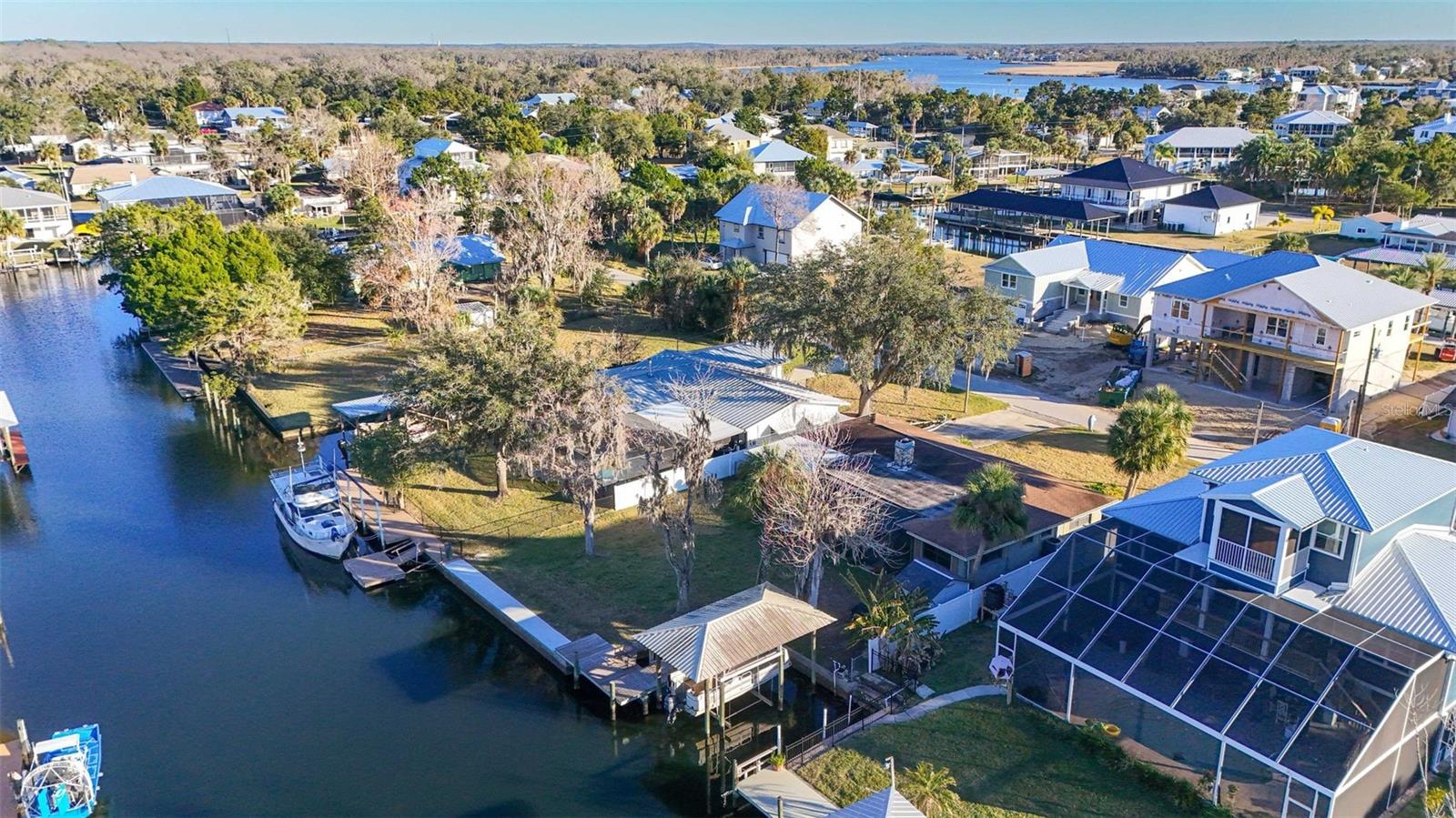 Image 52 of 67 For 2051 17 Street