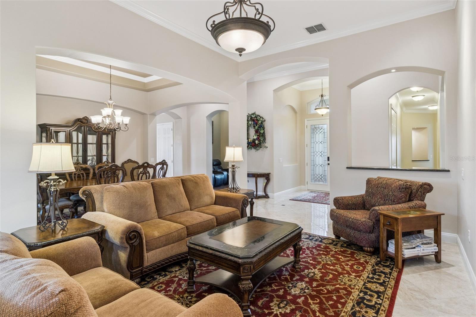 Image 11 of 100 For 1233 Cambria Bend