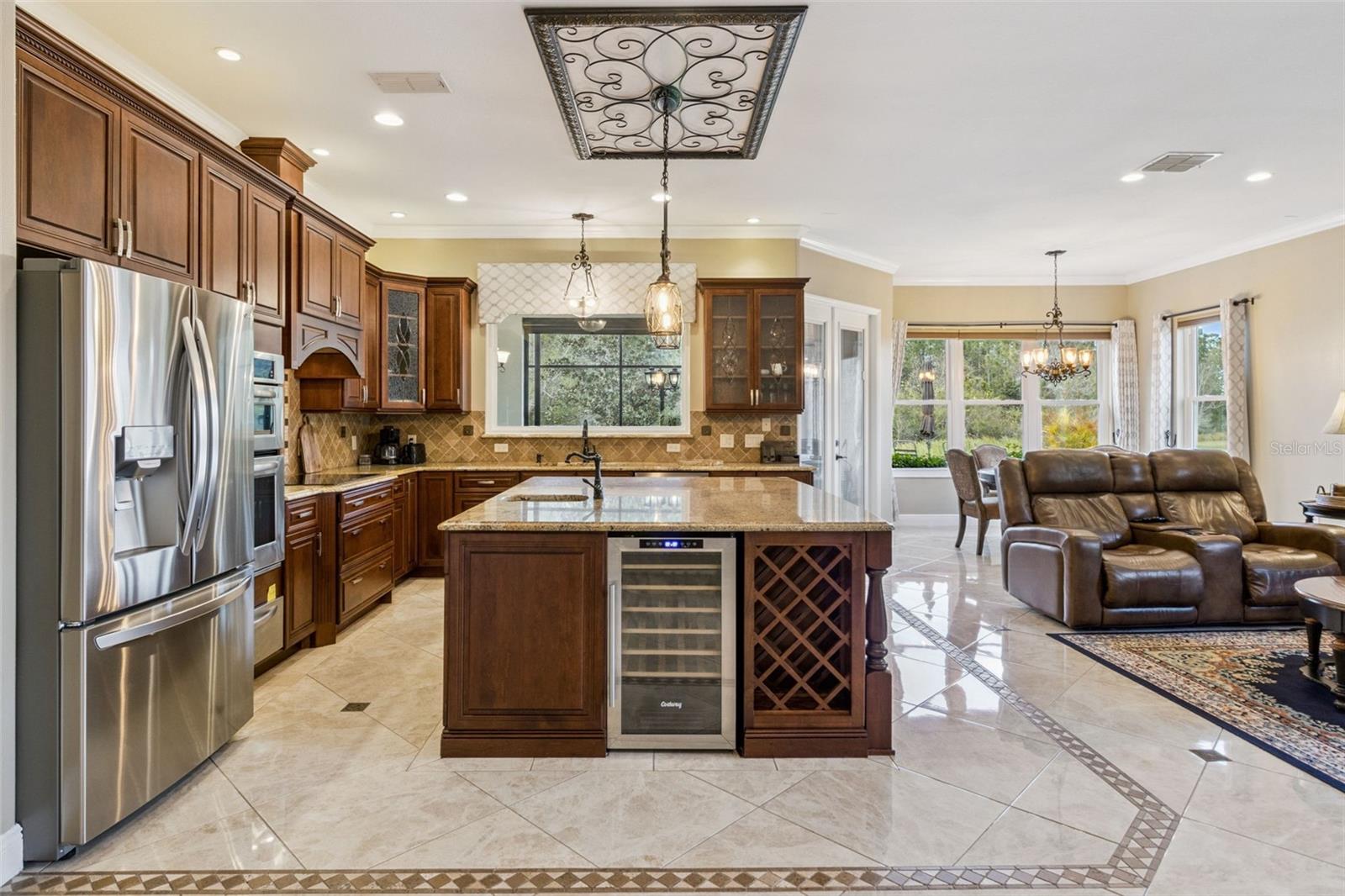 Image 19 of 100 For 1233 Cambria Bend