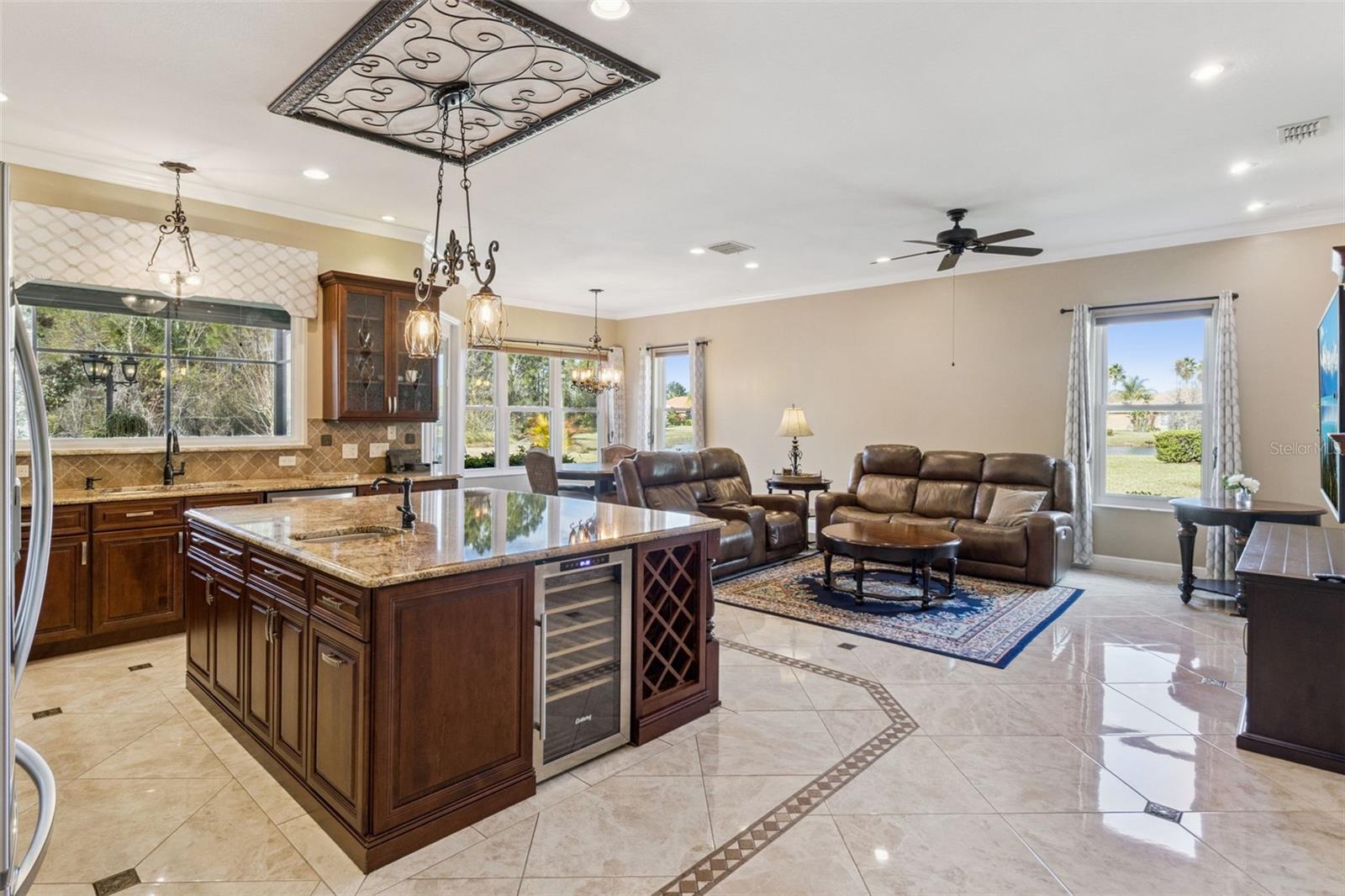 Image 21 of 100 For 1233 Cambria Bend