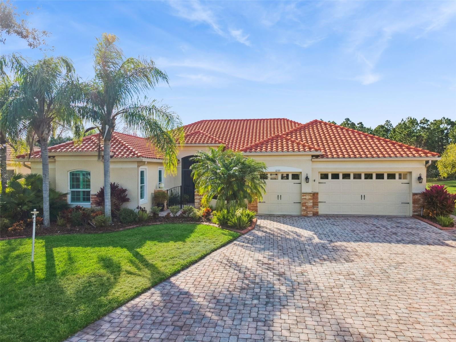 Image 3 of 100 For 1233 Cambria Bend