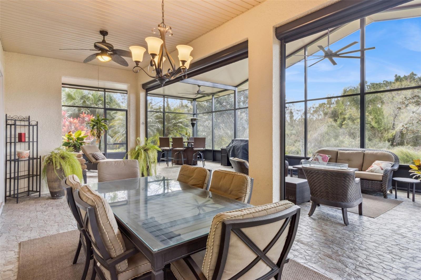 Image 39 of 100 For 1233 Cambria Bend