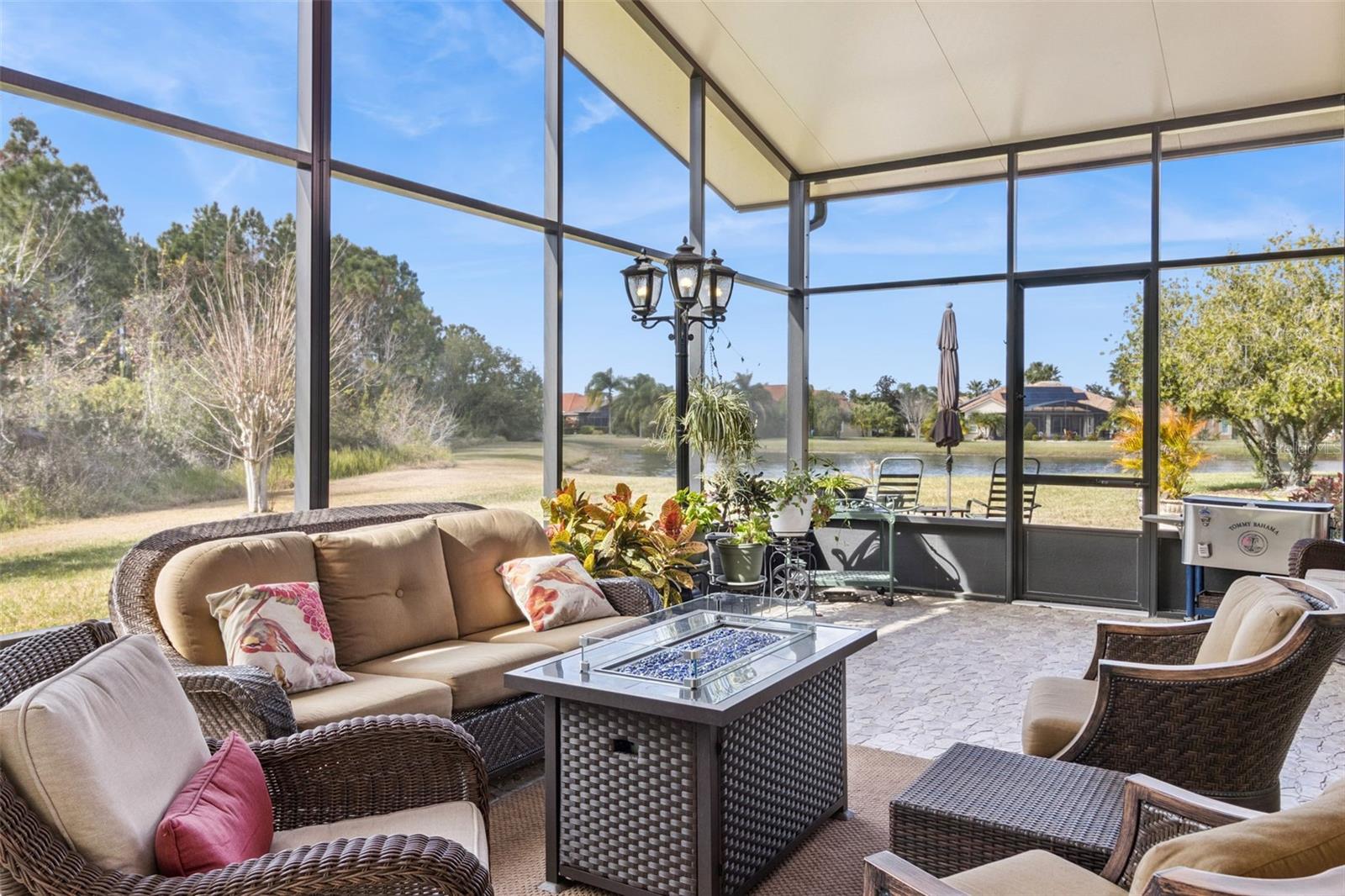 Image 41 of 100 For 1233 Cambria Bend