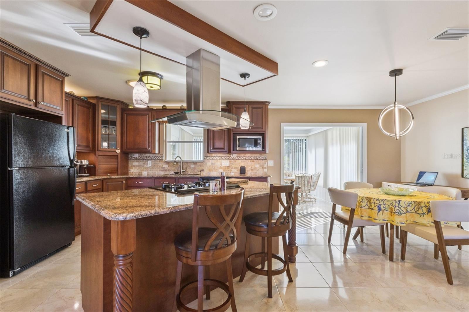 Image 14 of 73 For 26041 Newcombe Circle