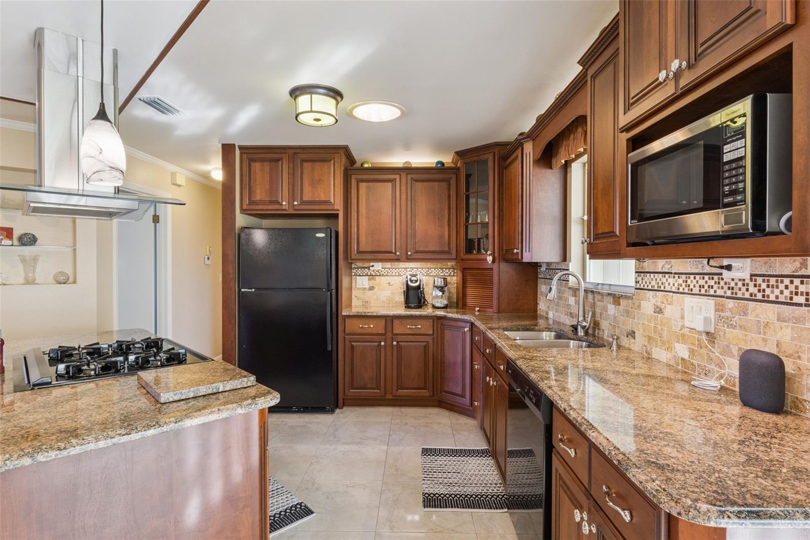 Image 15 of 73 For 26041 Newcombe Circle