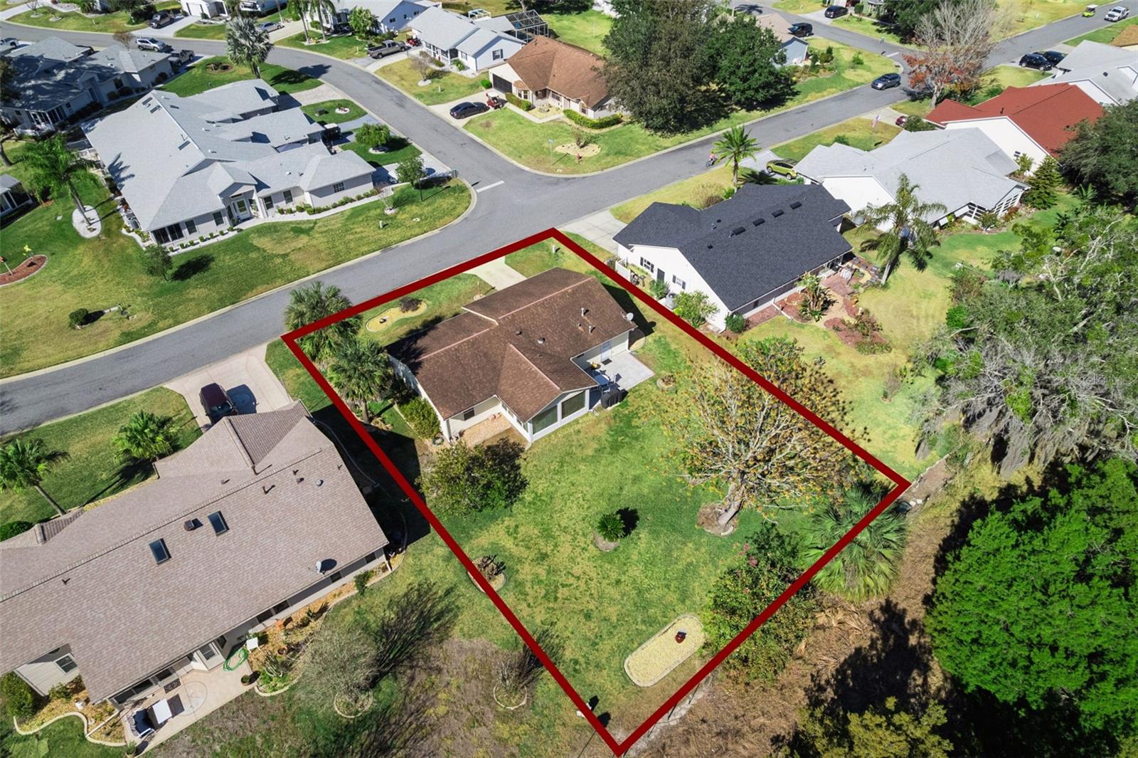 Image 31 of 73 For 26041 Newcombe Circle