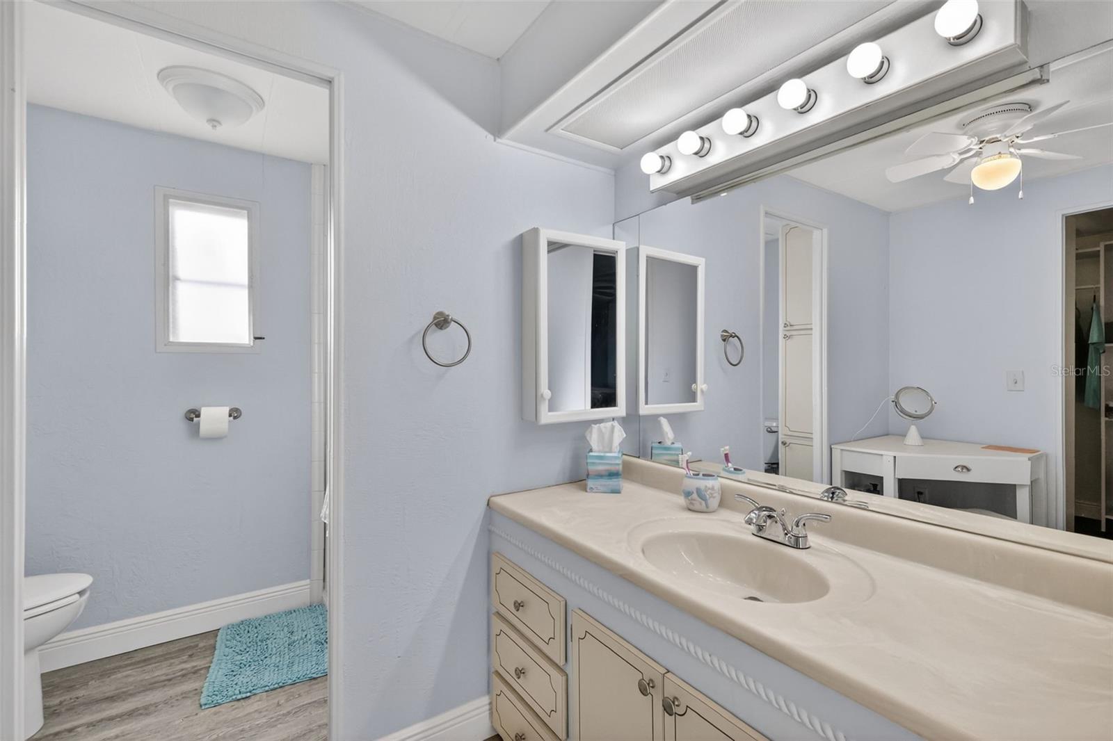 Image 19 of 32 For 705 Falcon Drive