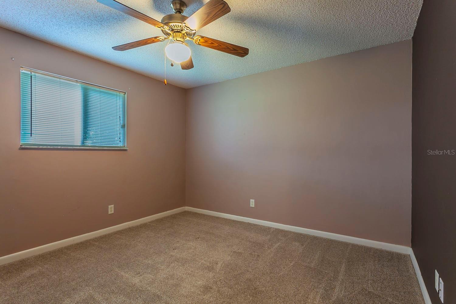 Image 12 of 17 For 1504 Meadow Street