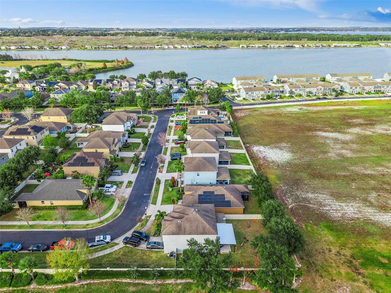 Image 38 of 47 For 417 Rock Springs Circle