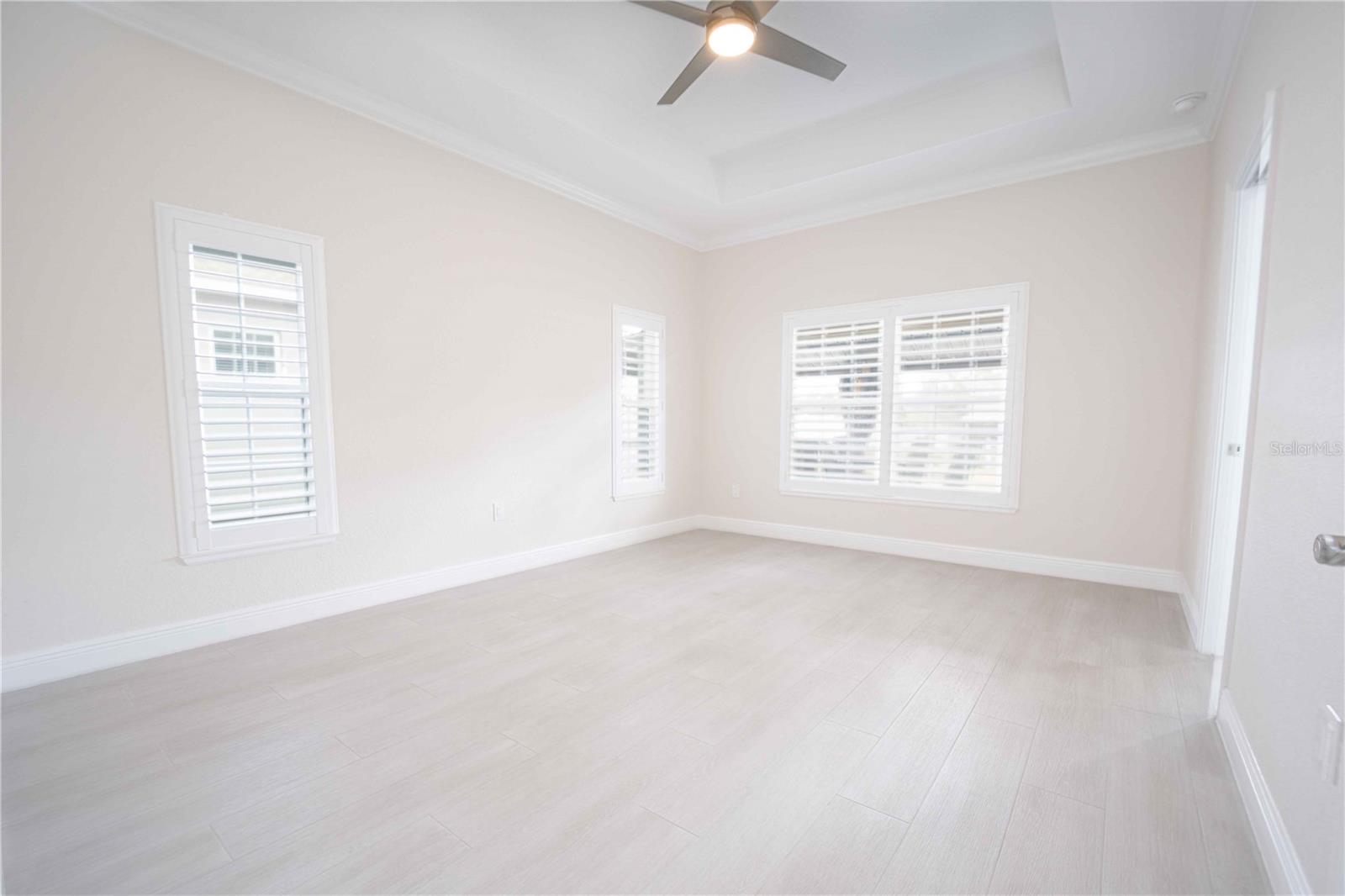 Image 18 of 28 For 4995 125th Loop