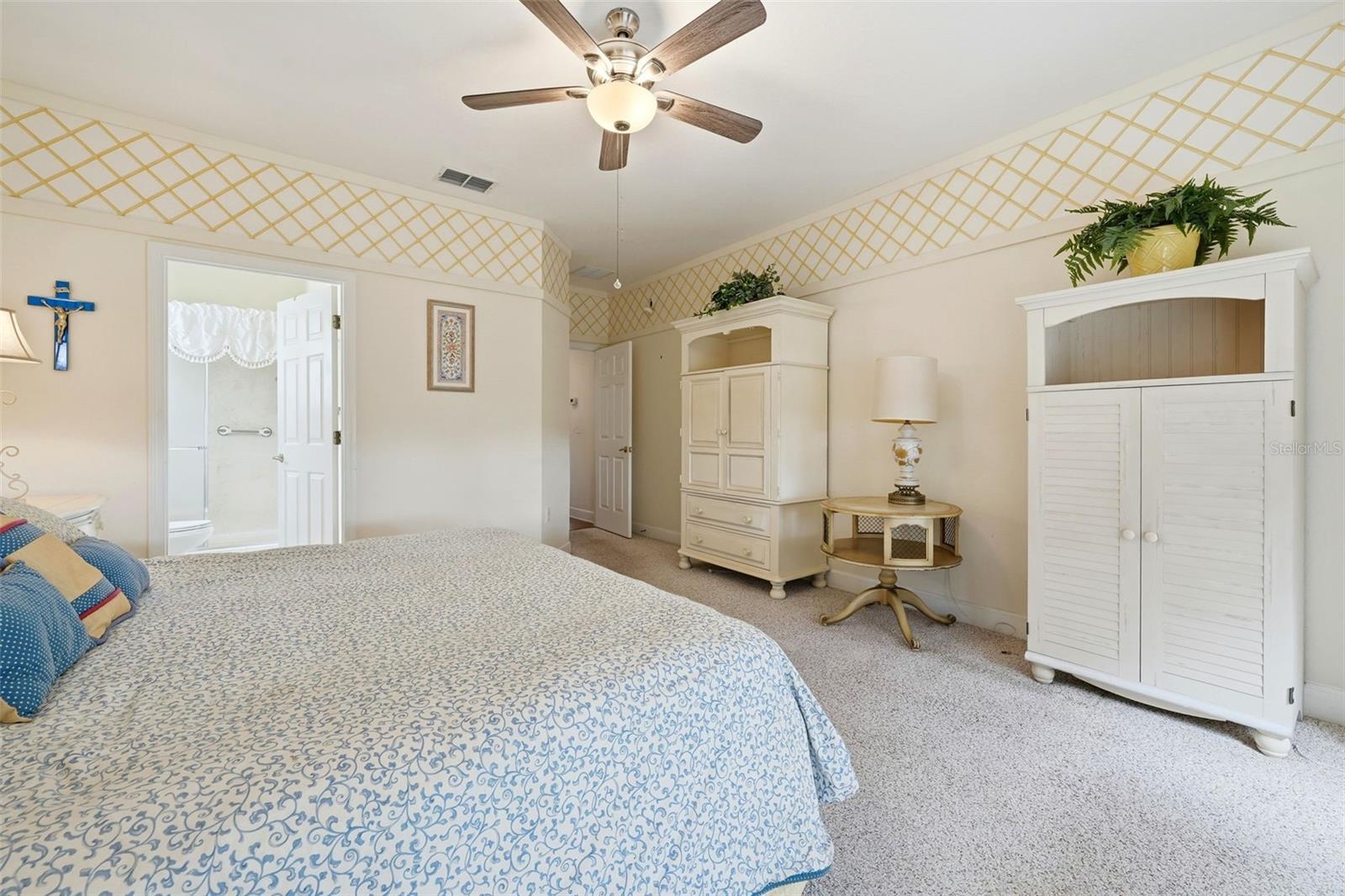 Image 15 of 61 For 13199 92nd Court Road