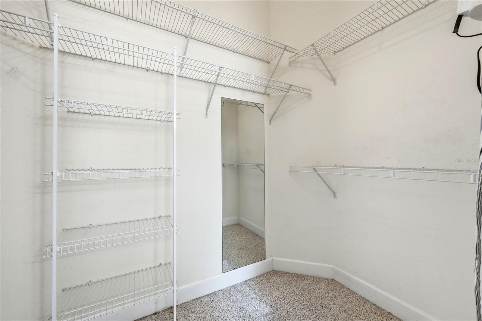 Image 17 of 61 For 13199 92nd Court Road