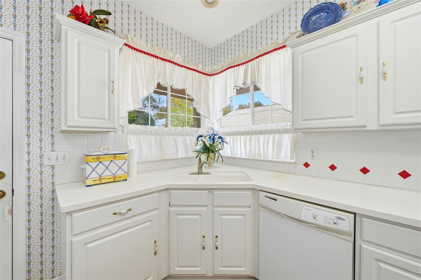 Image 2 of 61 For 13199 92nd Court Road