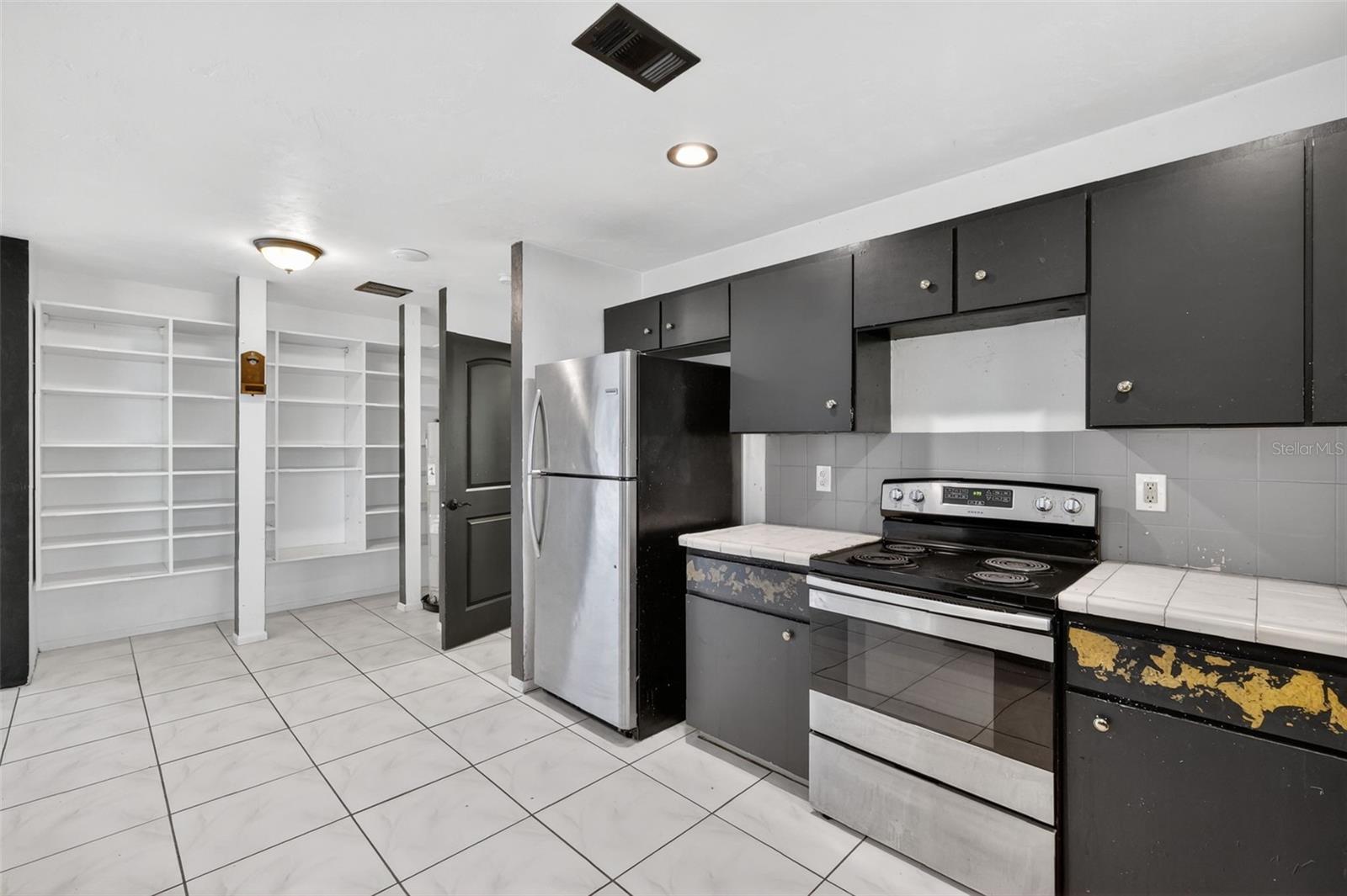 Image 16 of 41 For 2110 Warrensford Road