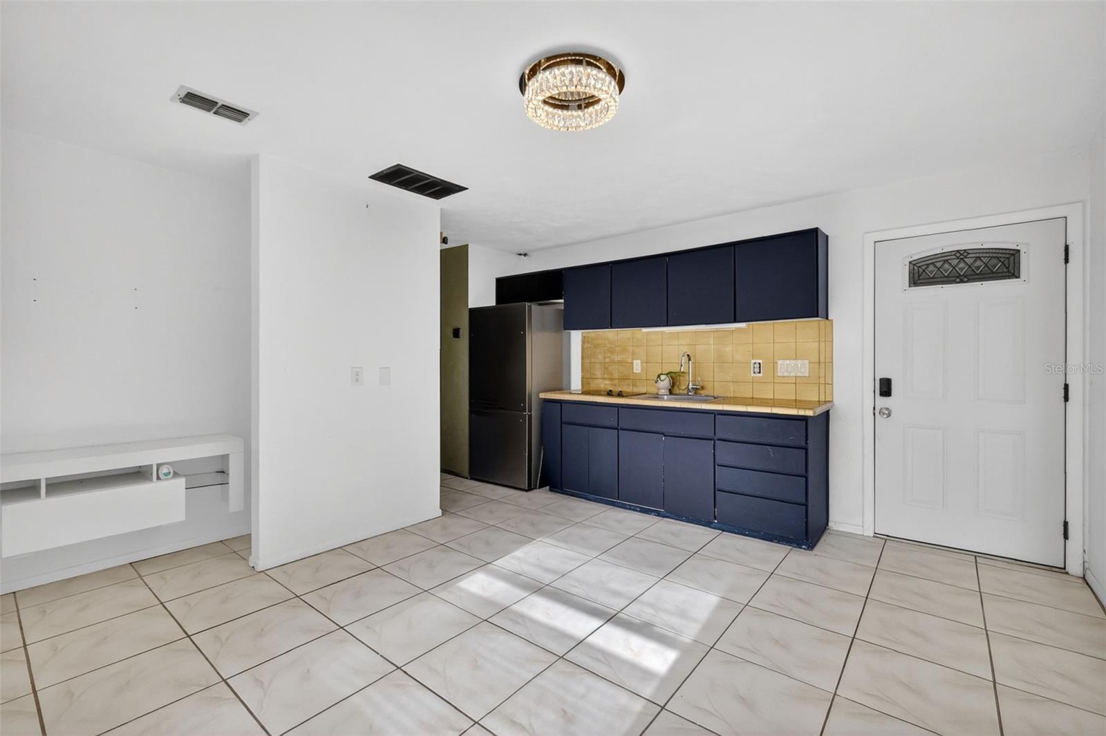 Image 30 of 41 For 2110 Warrensford Road