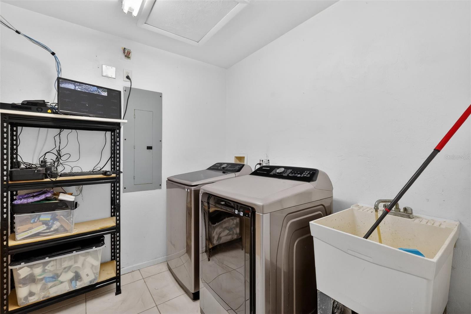 Image 32 of 41 For 2110 Warrensford Road