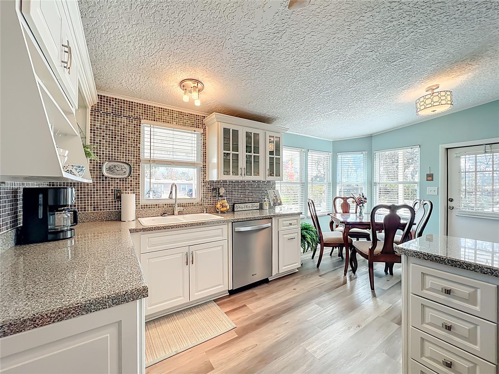 Image 11 of 75 For 3574 Manatee Road