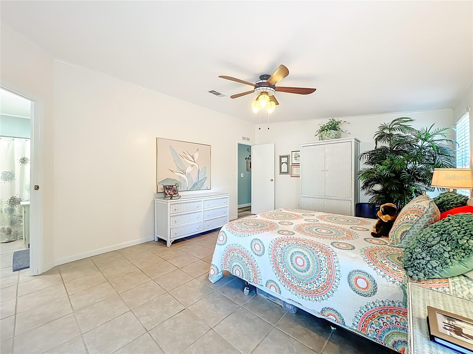 Image 34 of 75 For 3574 Manatee Road