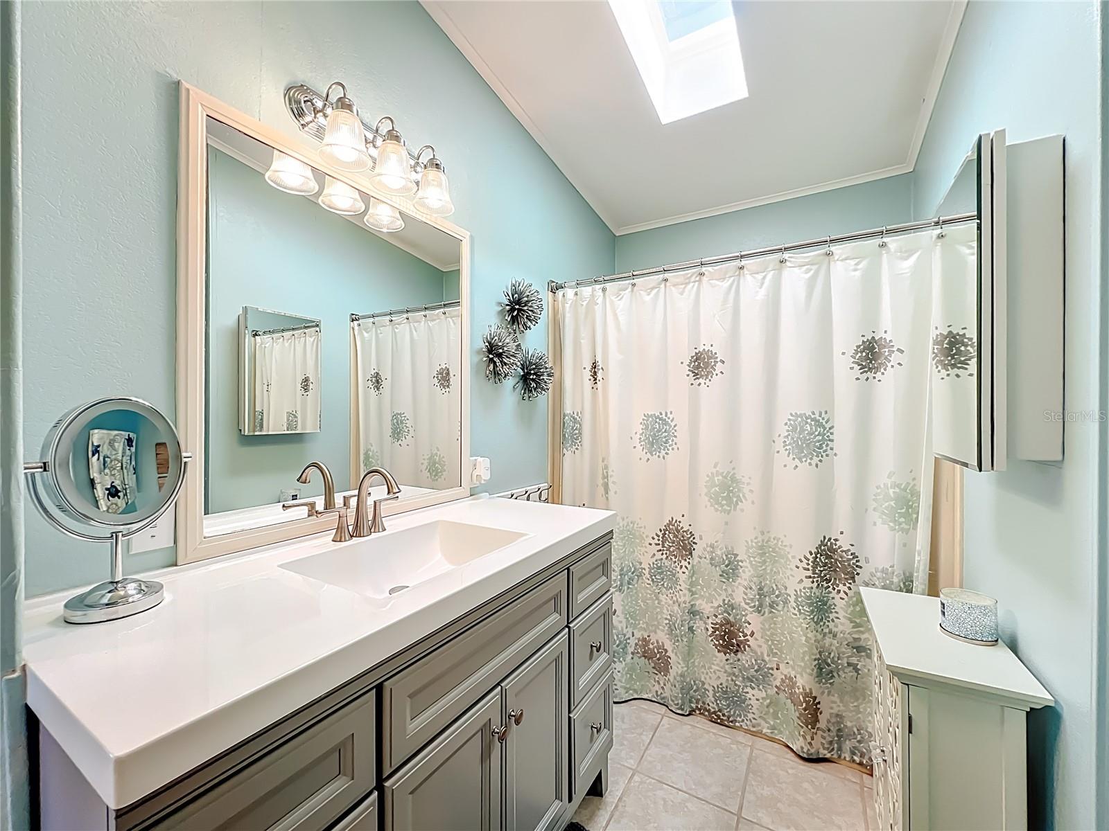 Image 39 of 75 For 3574 Manatee Road