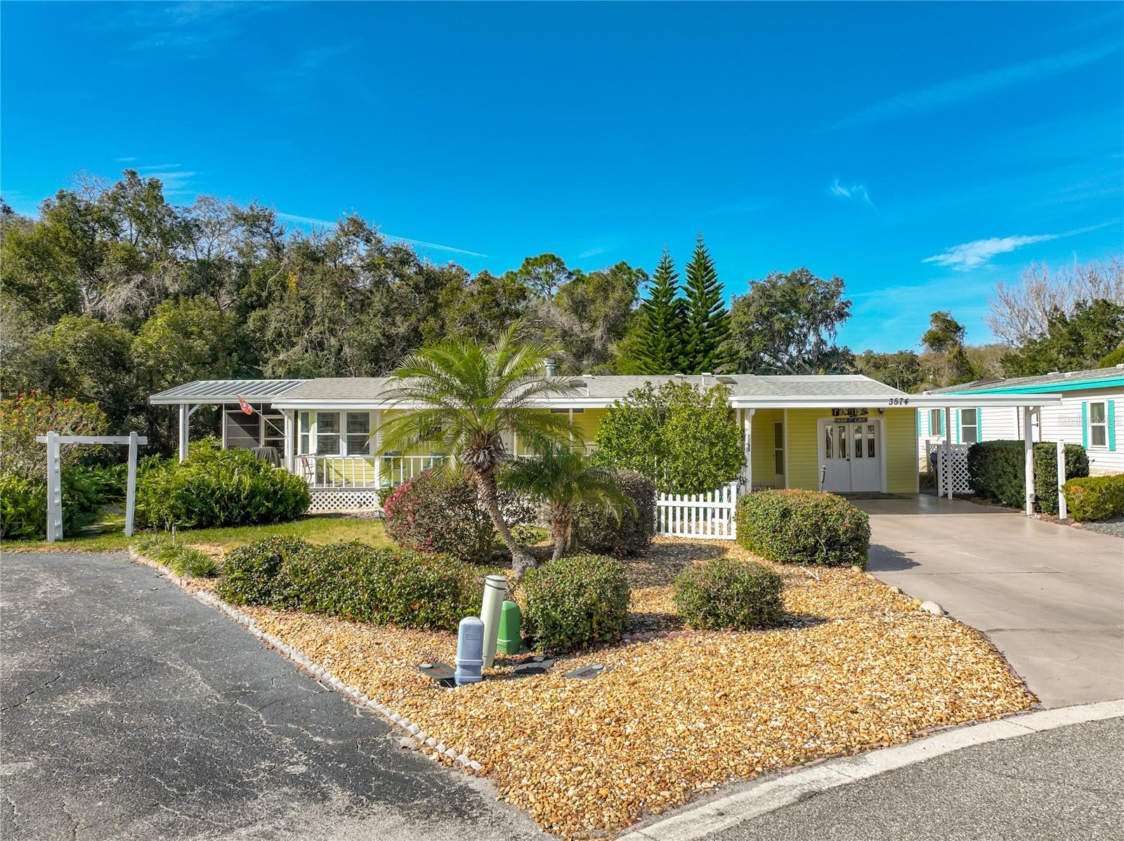 Image 58 of 75 For 3574 Manatee Road