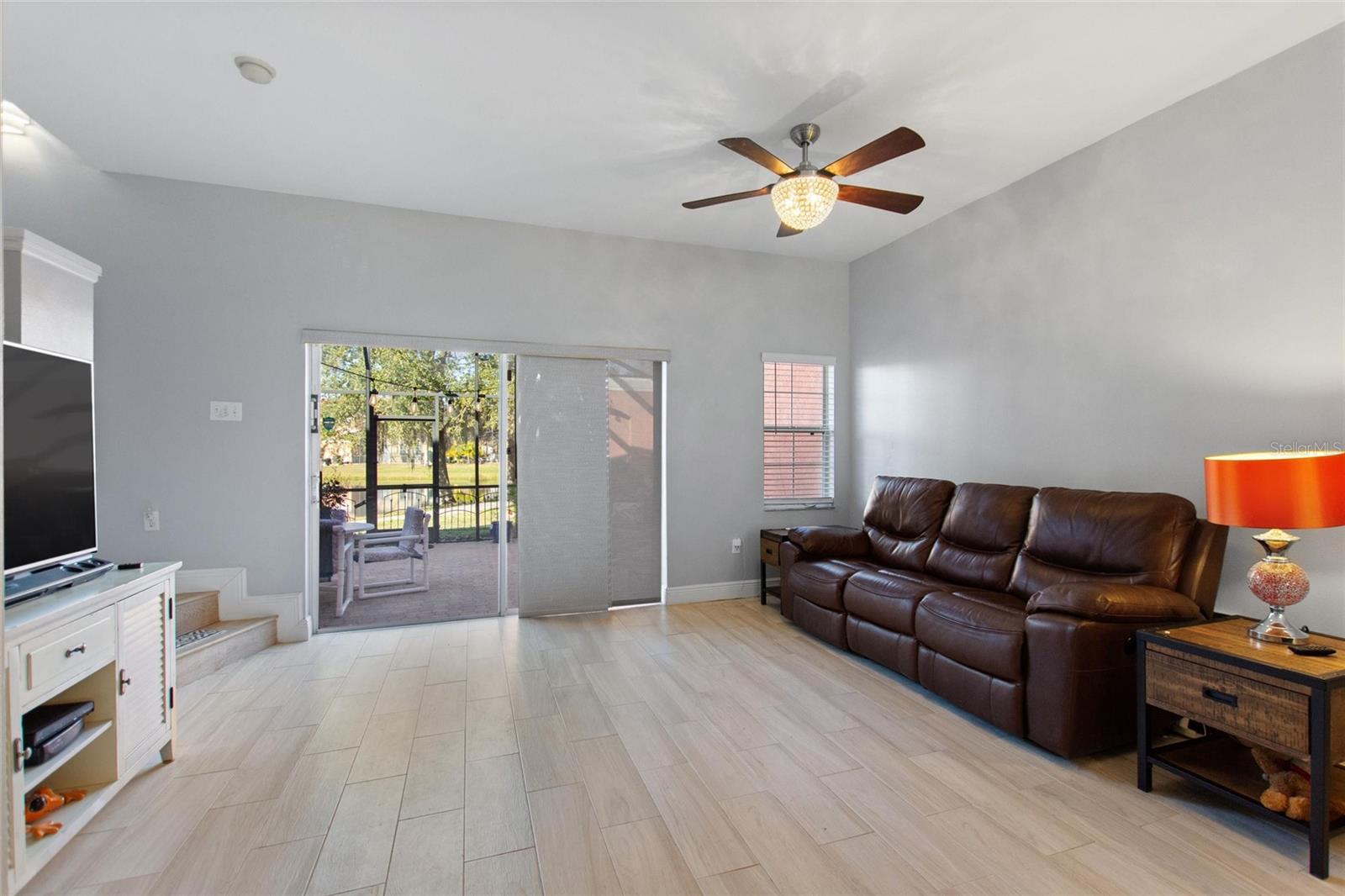 Image 11 of 60 For 4717 Vero Beach Place