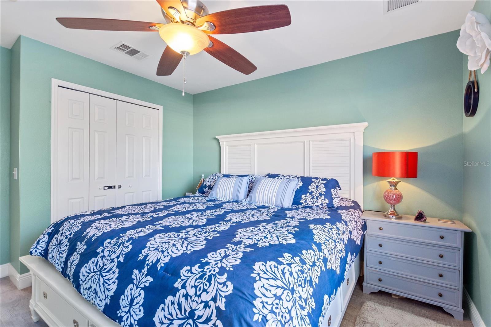 Image 23 of 60 For 4717 Vero Beach Place