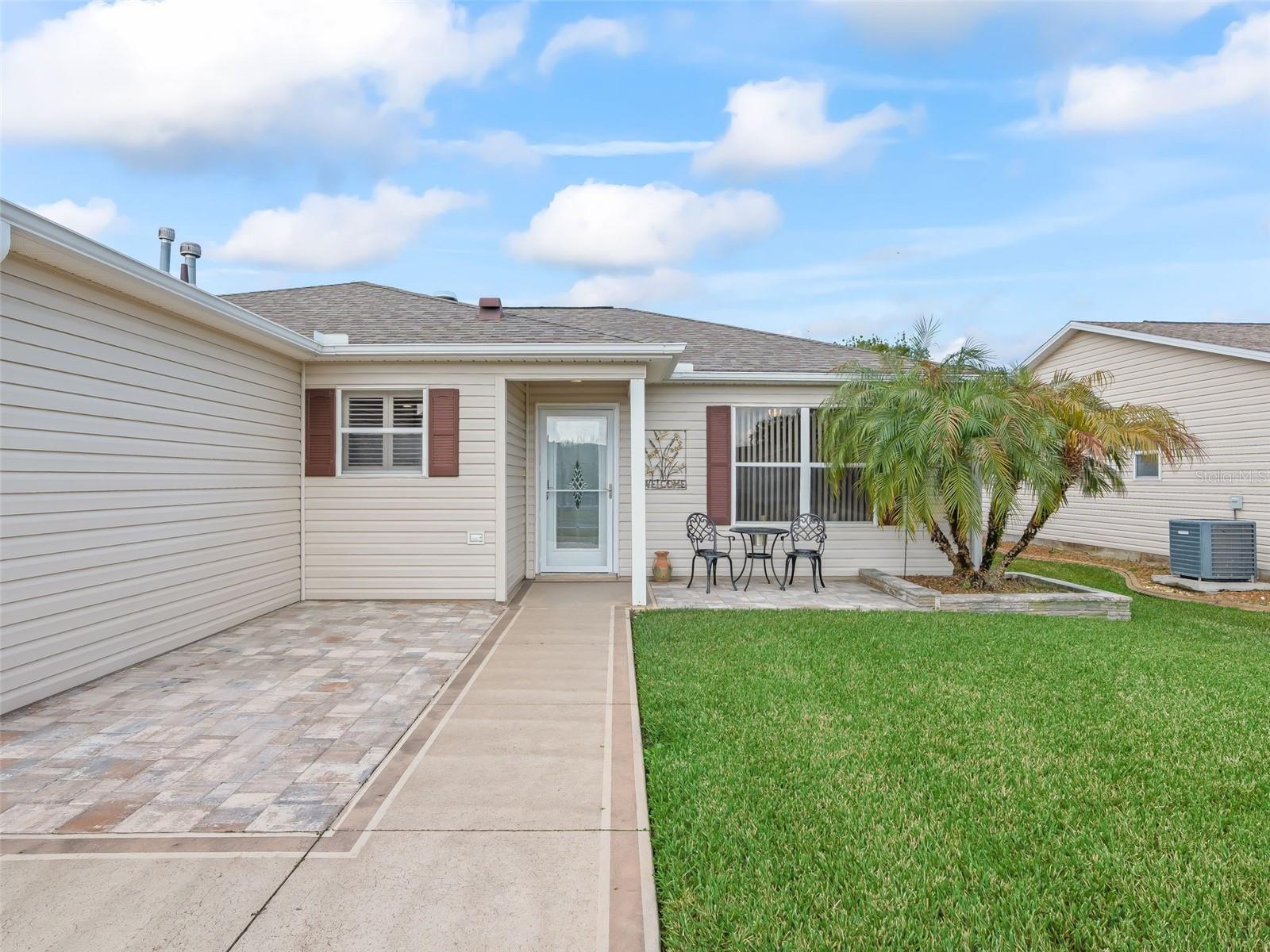 Image 4 of 46 For 1106 Berkshire Place