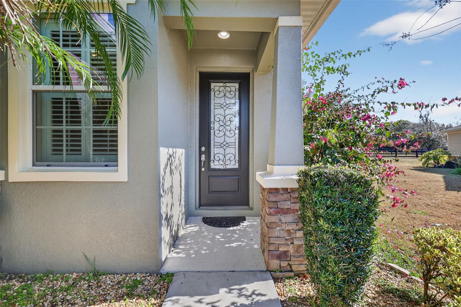 Image 2 of 57 For 21944 Belgian Court