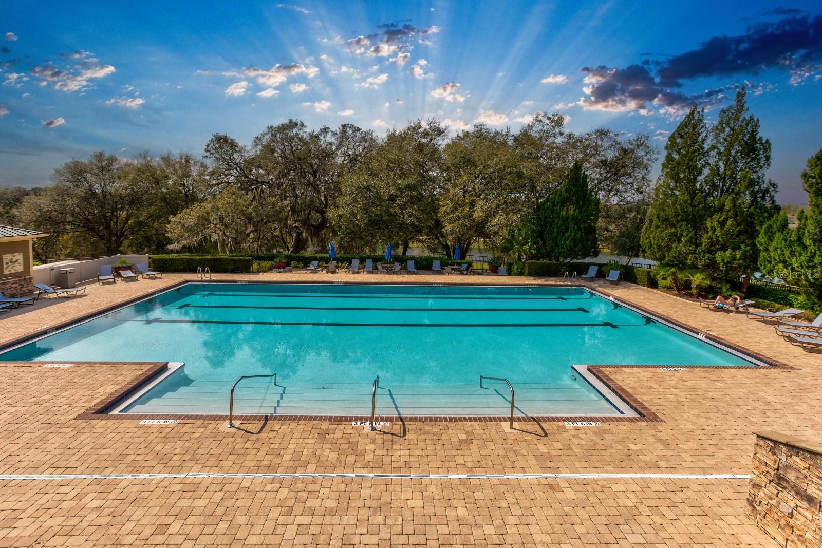 Image 43 of 57 For 21944 Belgian Court