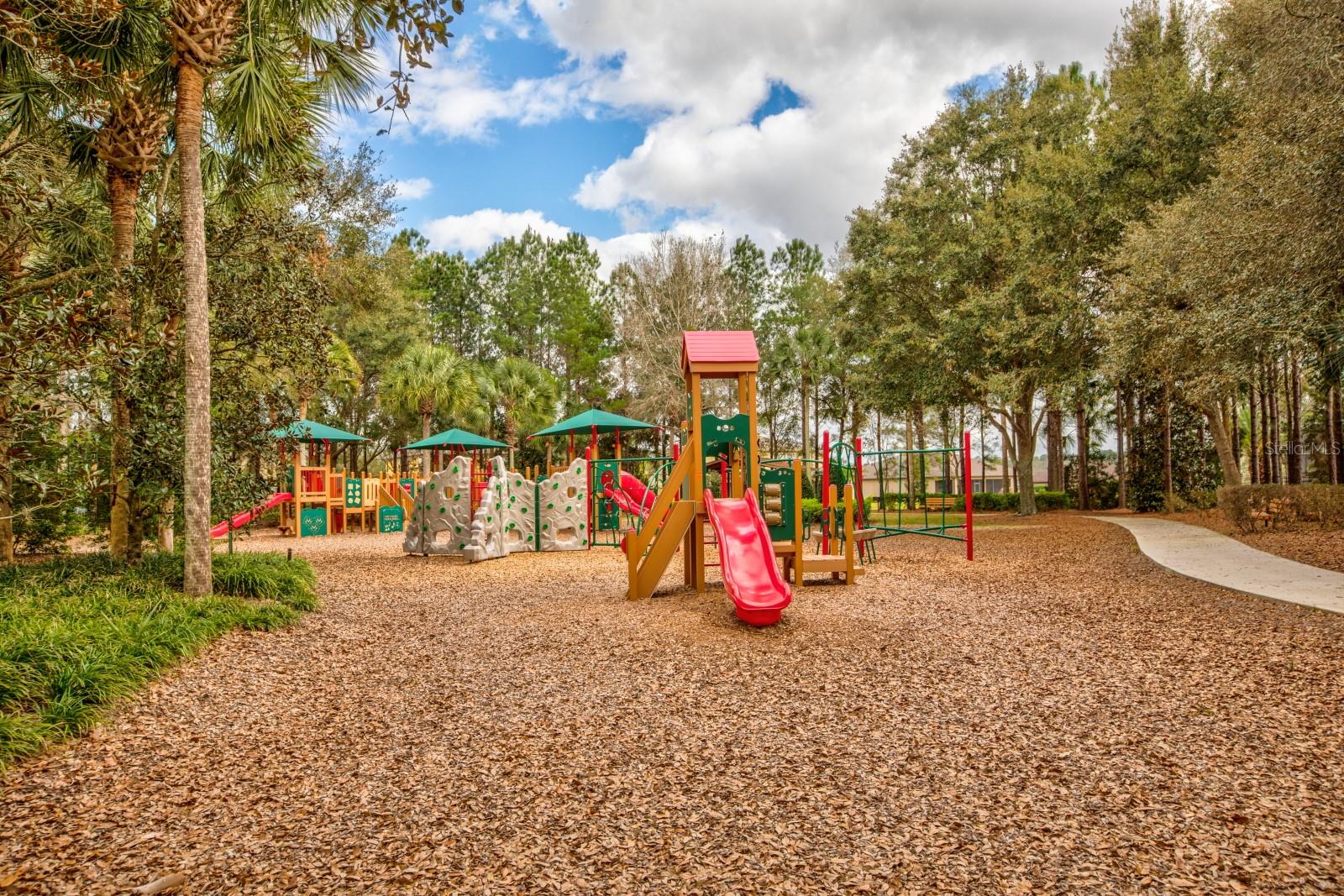 Image 52 of 57 For 21944 Belgian Court