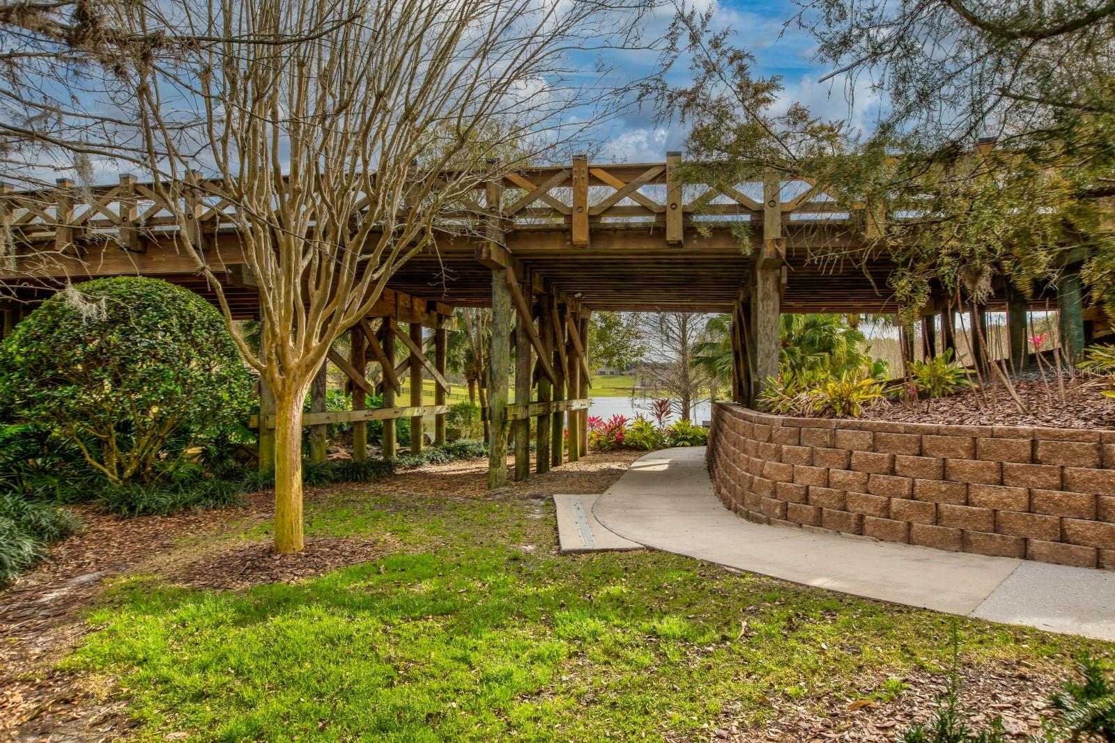 Image 53 of 57 For 21944 Belgian Court