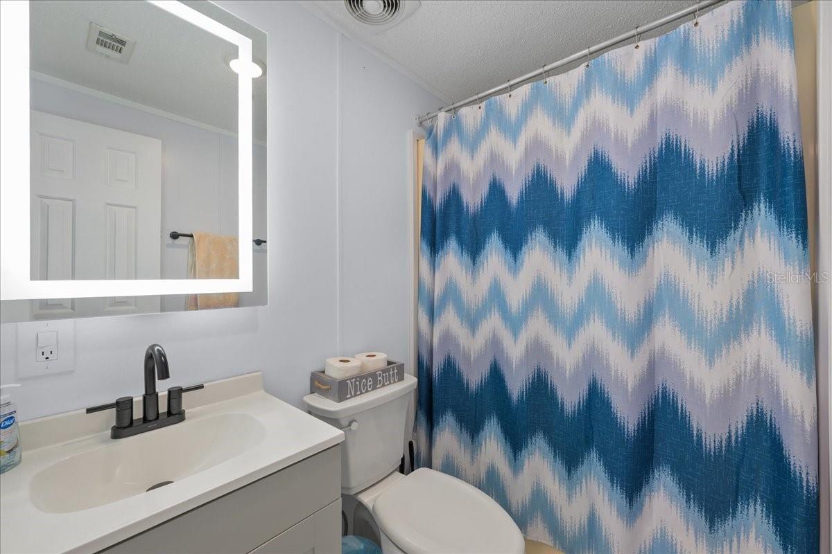 Image 32 of 44 For 116 Crescent Lake Shore Drive