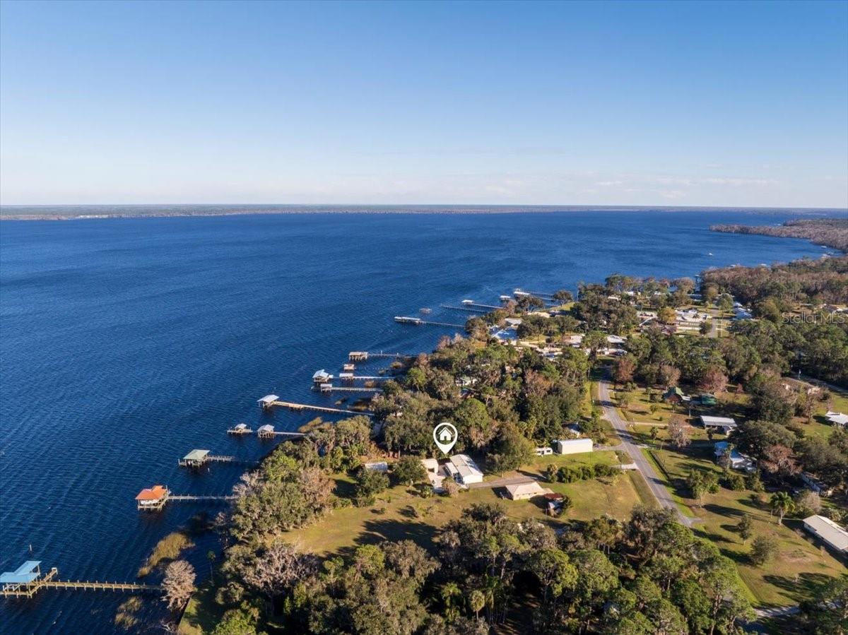 Image 40 of 44 For 116 Crescent Lake Shore Drive