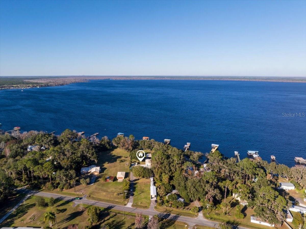 Image 42 of 44 For 116 Crescent Lake Shore Drive