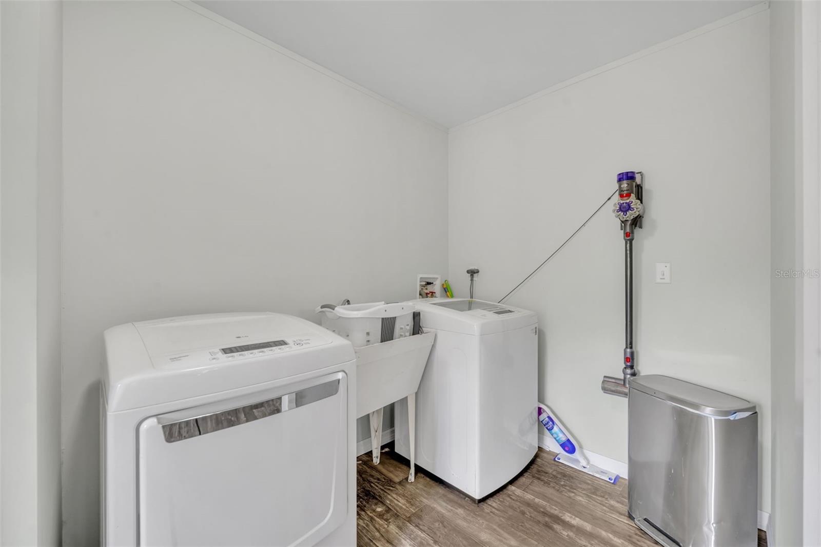 Image 30 of 80 For 24751 Highway 450