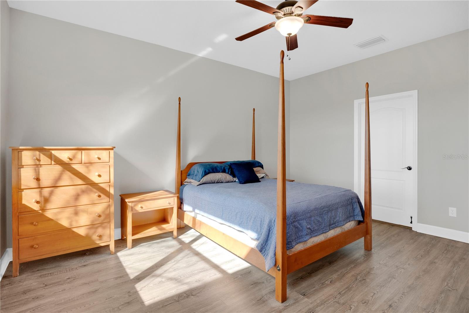 Image 12 of 44 For 24008 Sardinia Drive