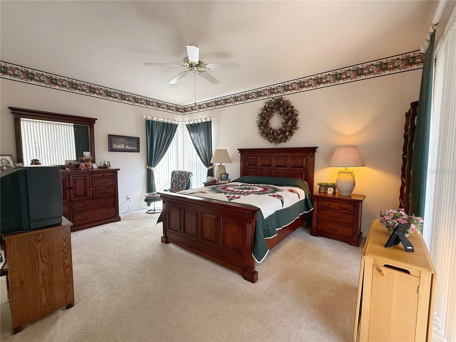 Image 21 of 61 For 4207 Kingsley Street