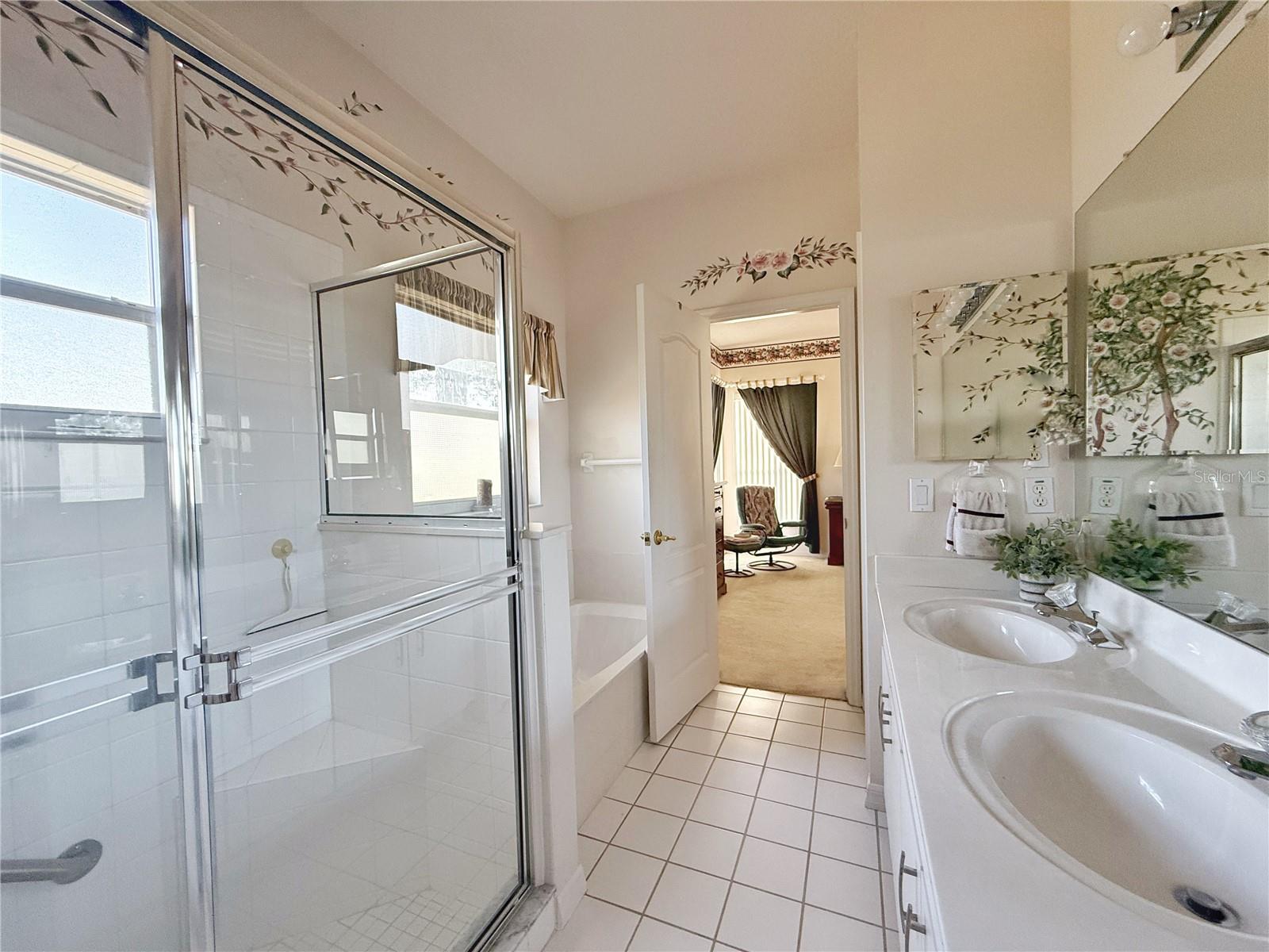 Image 26 of 61 For 4207 Kingsley Street