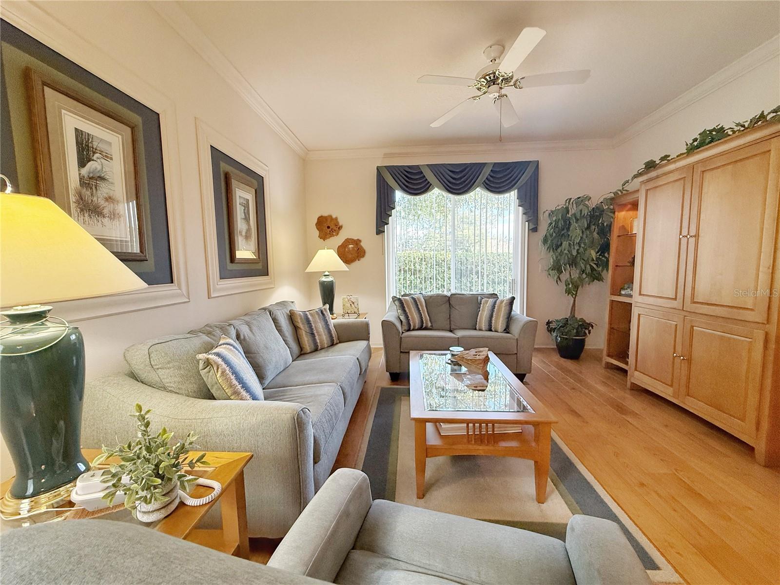 Image 6 of 61 For 4207 Kingsley Street