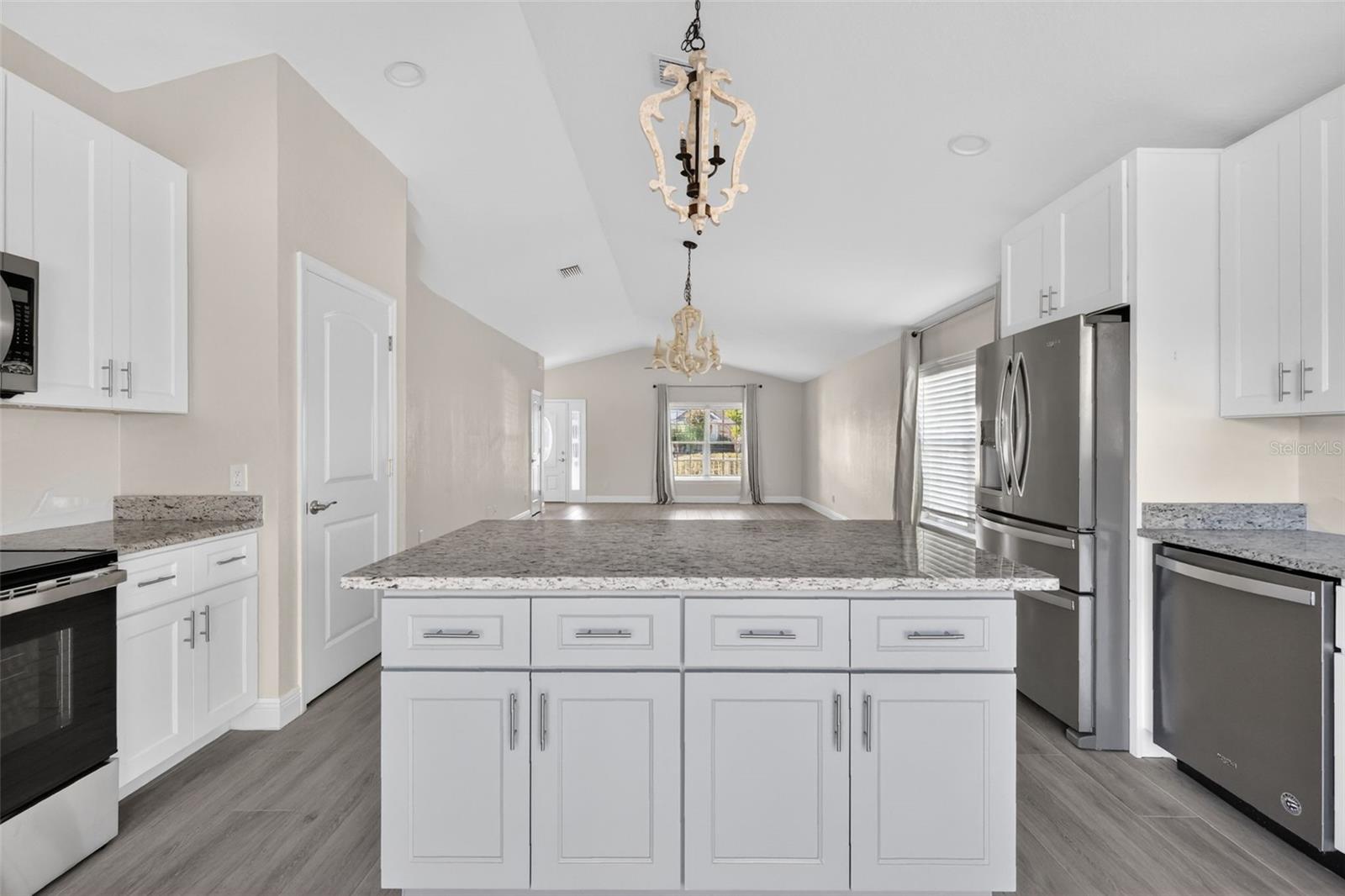 Image 12 of 30 For 5016 125th Loop