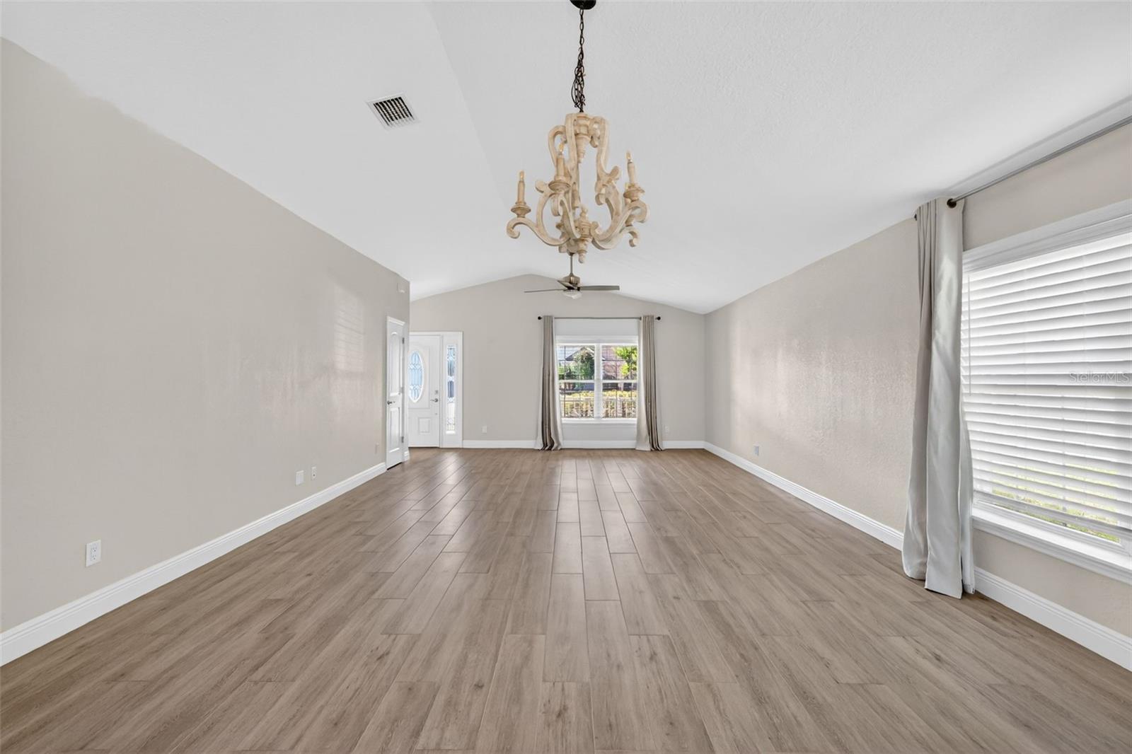 Image 23 of 30 For 5016 125th Loop