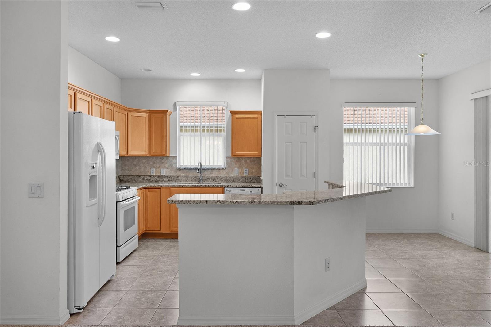 Image 13 of 29 For 1653 Homer Avenue