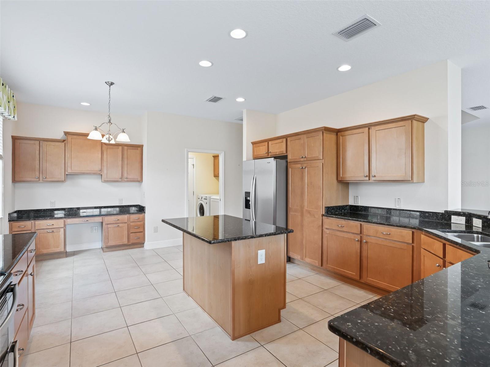 Image 19 of 53 For 2576 Jupiter Way