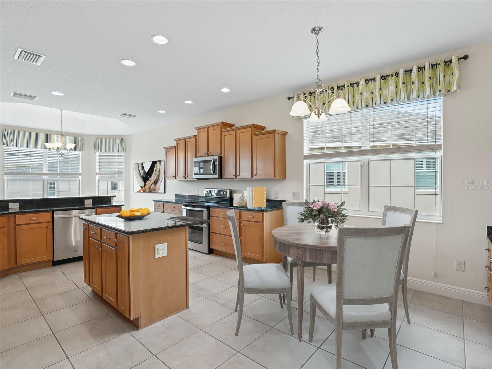 Image 22 of 53 For 2576 Jupiter Way