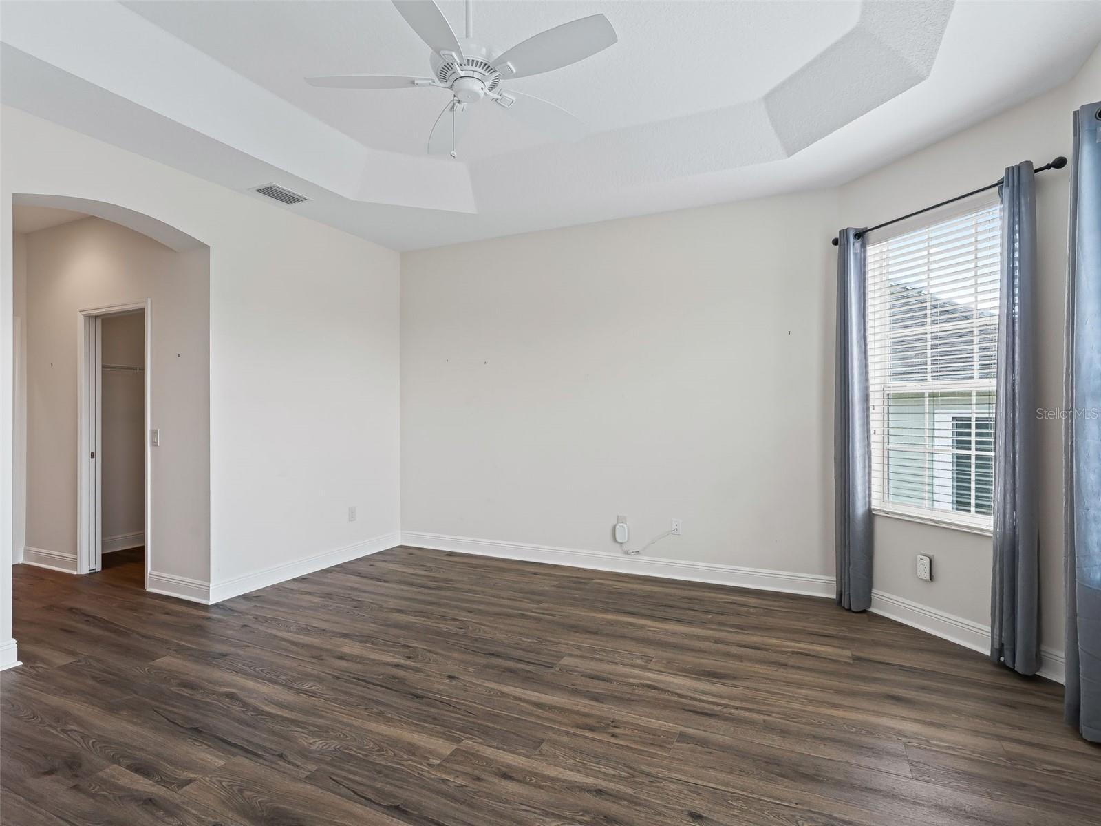 Image 29 of 53 For 2576 Jupiter Way