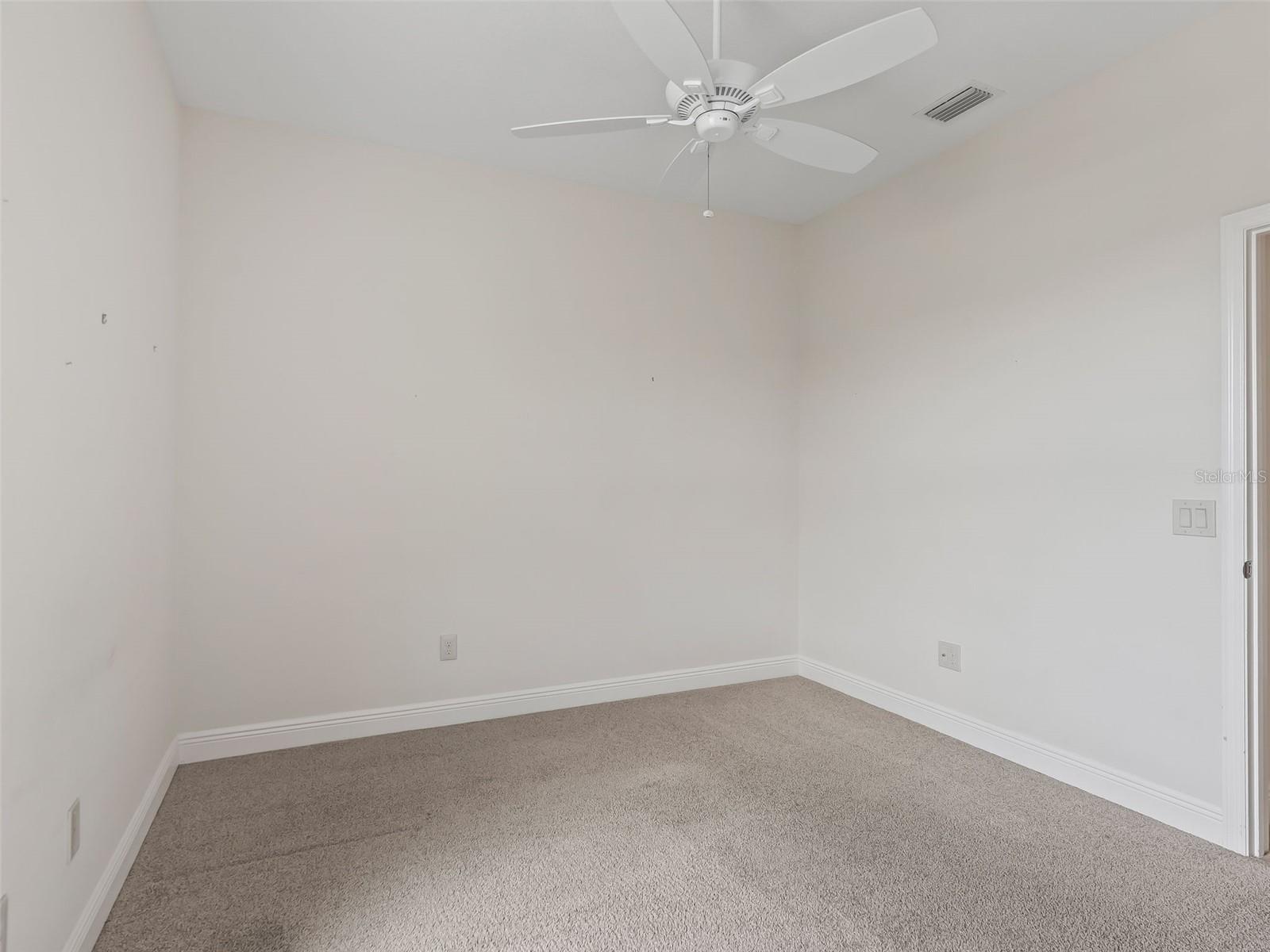 Image 40 of 53 For 2576 Jupiter Way